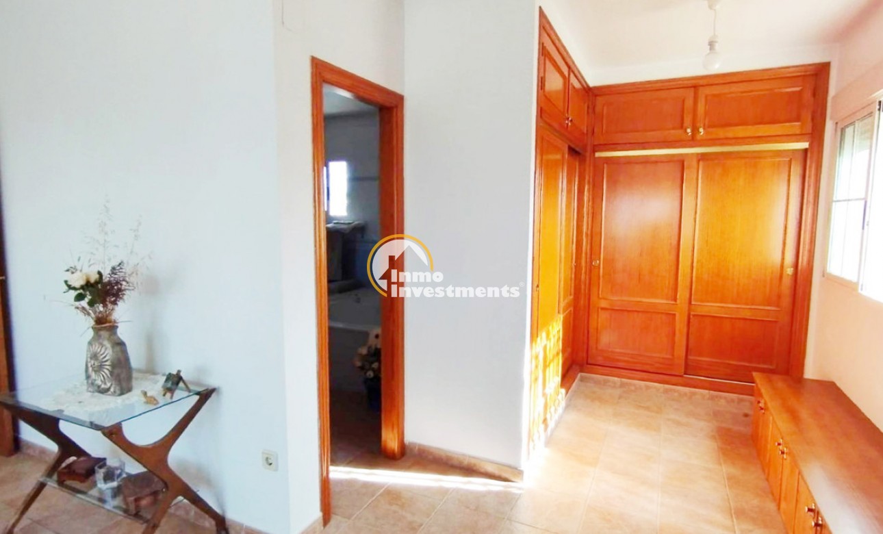 Resale - Villa - Torrevieja - La Torreta