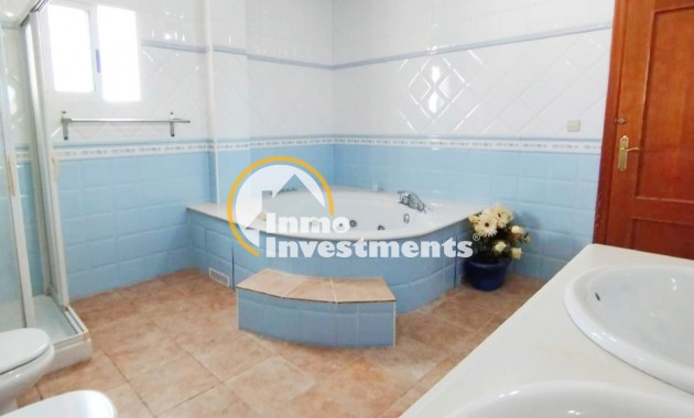 Resale - Villa - Torrevieja - La Torreta