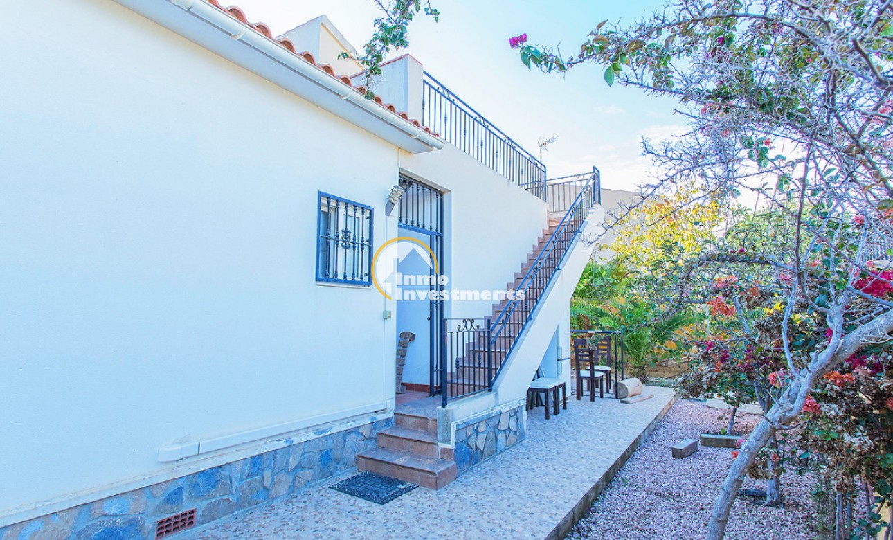 Gebrauchtimmobilien - Villa - Torrevieja - Los Balcones