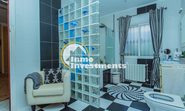 Gebrauchtimmobilien - Villa - Torrevieja - Los Balcones