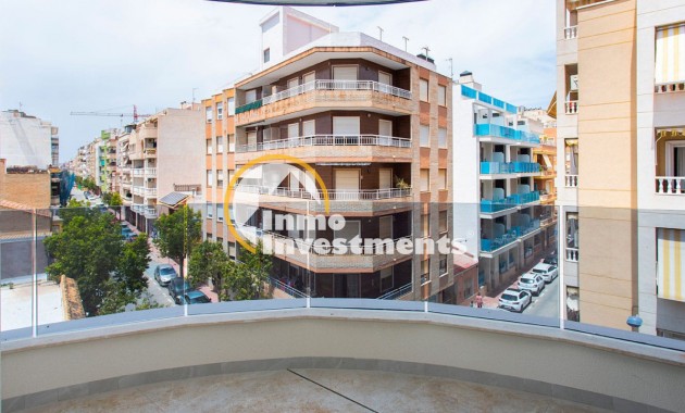 Resale - Apartment - Torrevieja - Playa del Cura