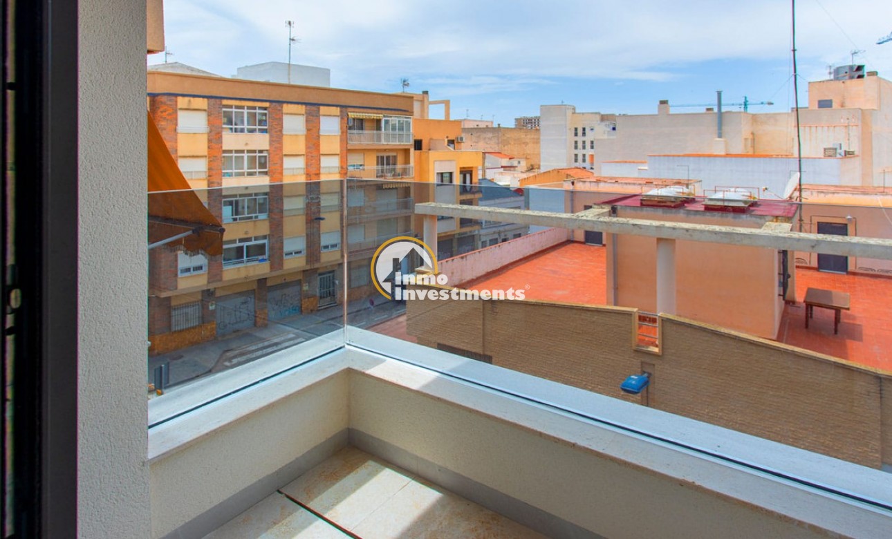 Resale - Apartment - Torrevieja - Playa del Cura