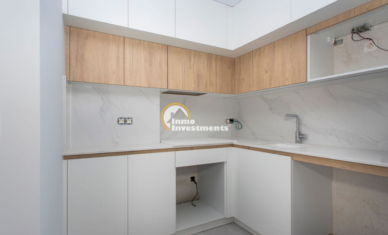 Resale - Apartment - Torrevieja - Playa del Cura