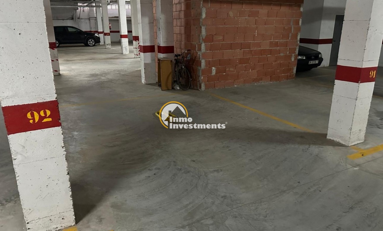 Resale - Garage - Torrevieja - El Acequión