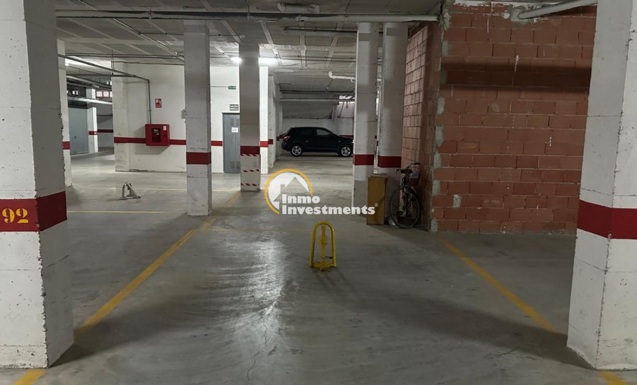 Resale - Garage - Torrevieja - El Acequión