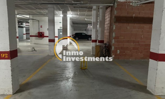 Resale - Garage - Torrevieja - El Acequión