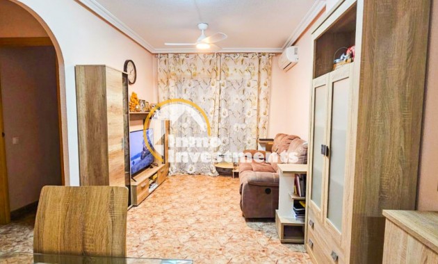 Resale - Apartment - Torrevieja - Playa del Cura