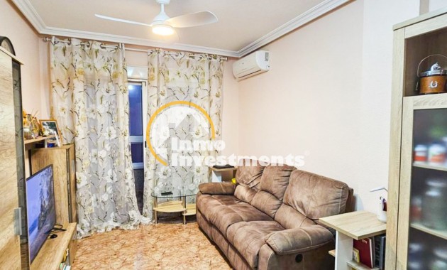 Resale - Apartment - Torrevieja - Playa del Cura