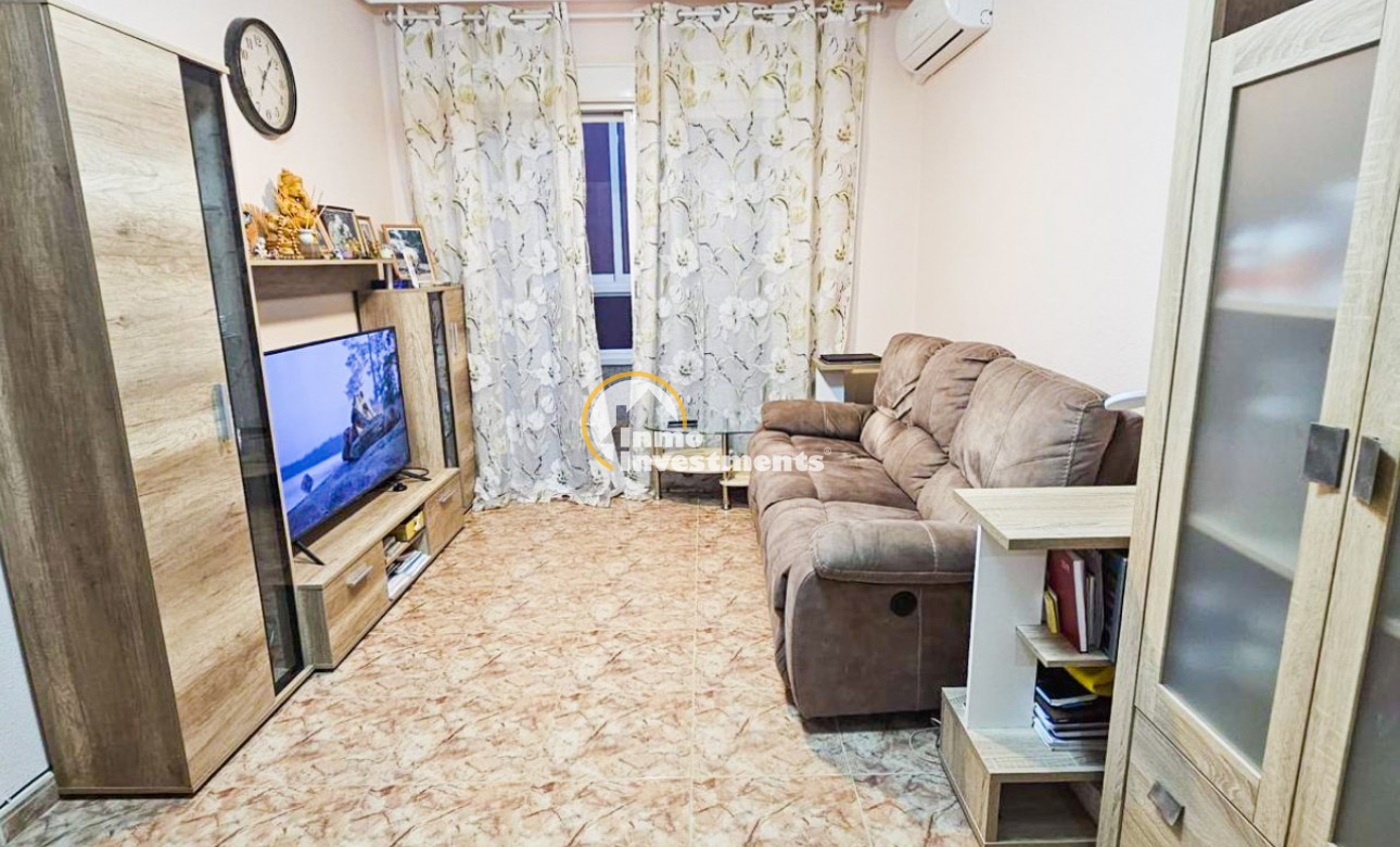 Resale - Apartment - Torrevieja - Playa del Cura