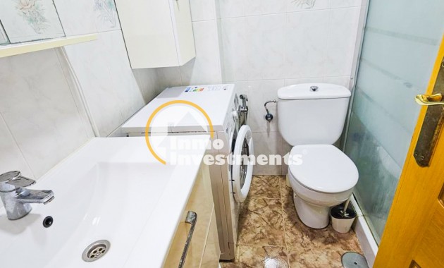 Resale - Apartment - Torrevieja - Playa del Cura
