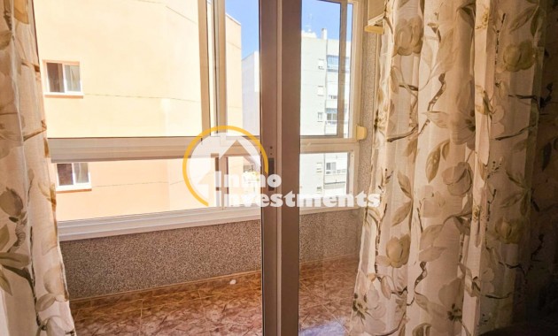 Resale - Apartment - Torrevieja - Playa del Cura