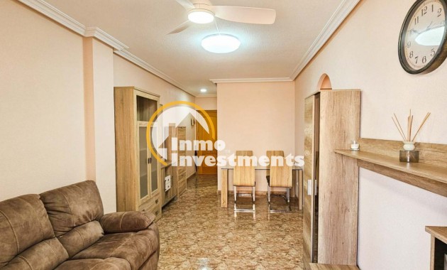 Resale - Apartment - Torrevieja - Playa del Cura