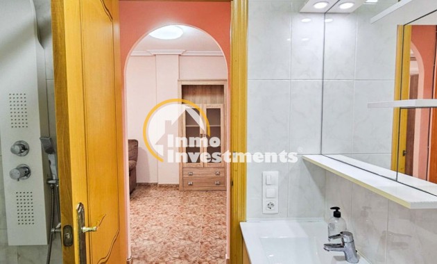 Resale - Apartment - Torrevieja - Playa del Cura
