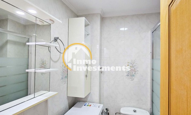 Resale - Apartment - Torrevieja - Playa del Cura