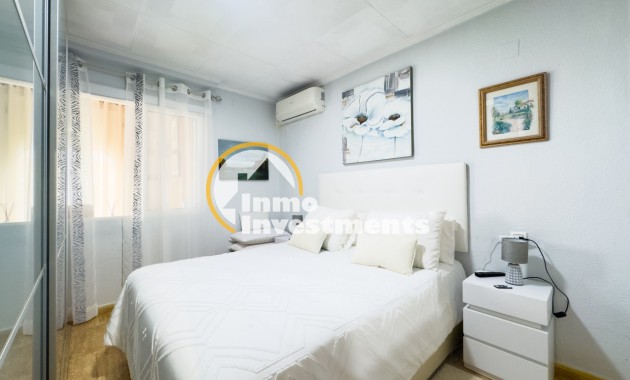 Resale - Bungalow - Torrevieja - San Luis