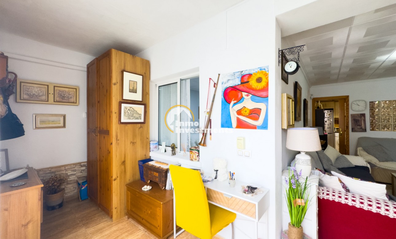 Resale - Bungalow - Torrevieja - San Luis