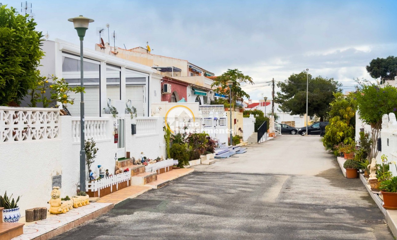 Resale - Bungalow - Torrevieja - San Luis