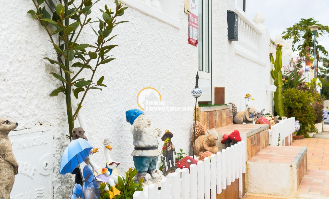 Resale - Bungalow - Torrevieja - San Luis