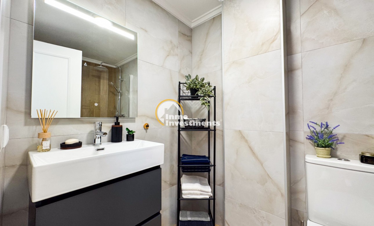 Till salu - Lägenhet - Torrevieja