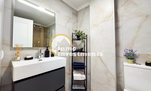 Till salu - Lägenhet - Torrevieja