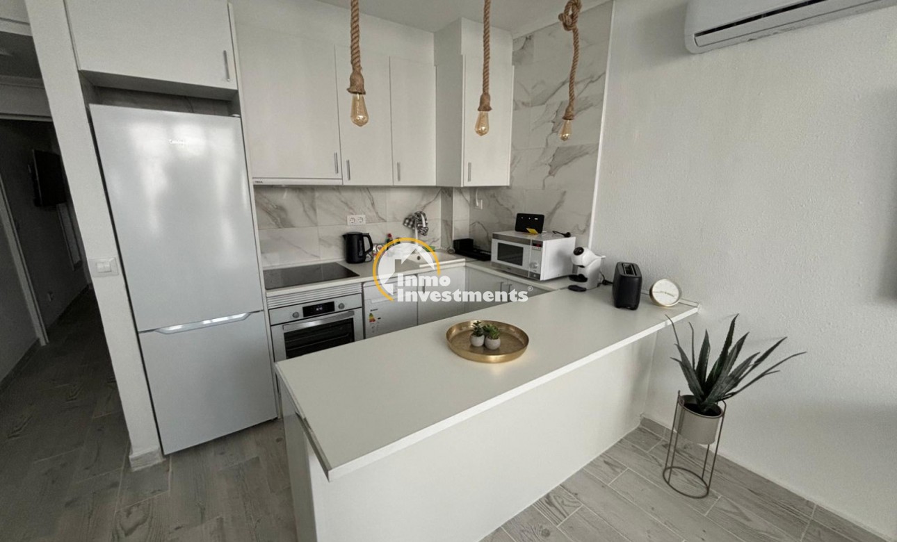 Resale - Apartment - Torrevieja - La Mata