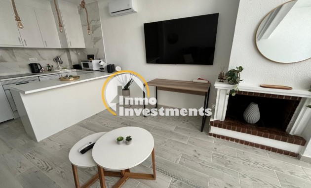 Resale - Apartment - Torrevieja - La Mata