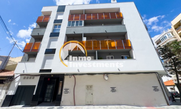 Resale - Commercial - Torrevieja - PARQUE DE LAS NACIONES