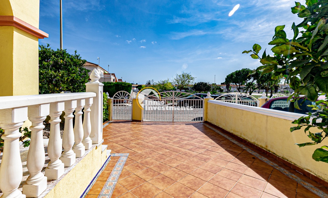 Resale - Town house - Cabo Roig - La Regia