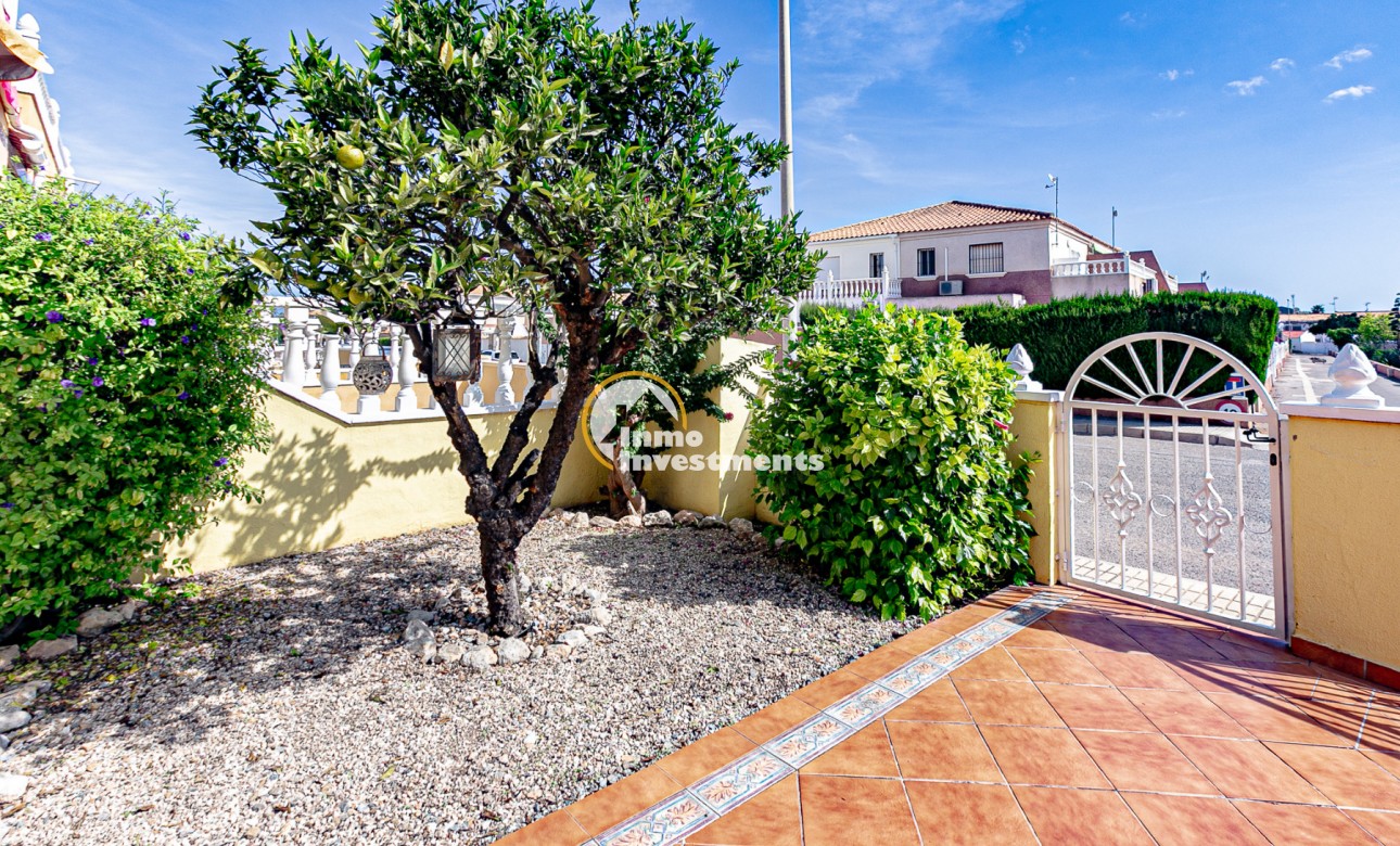 Resale - Town house - Cabo Roig - La Regia