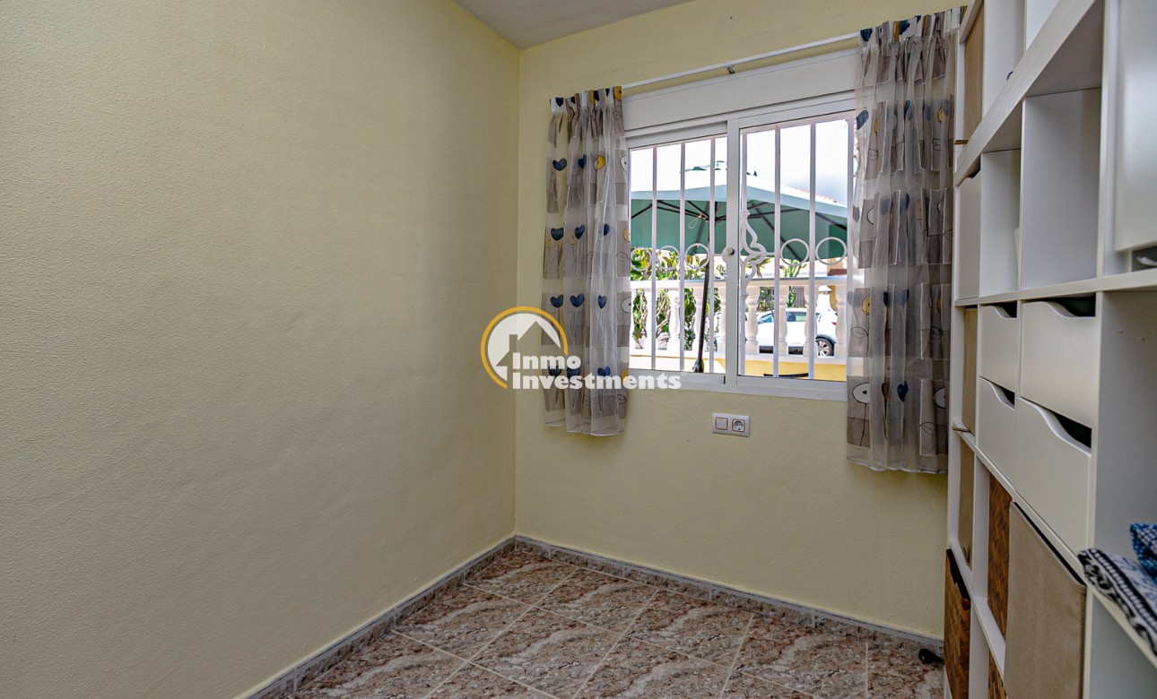 Resale - Town house - Cabo Roig - La Regia