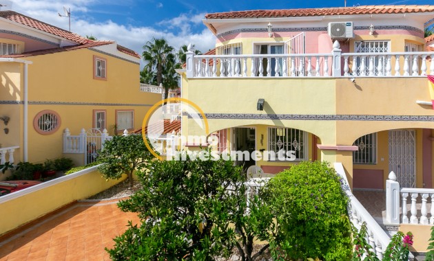 Resale - Town house - Cabo Roig - La Regia