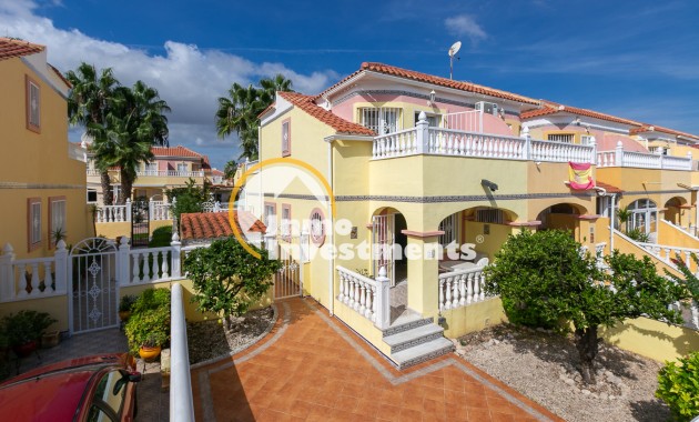 Resale - Town house - Cabo Roig - La Regia