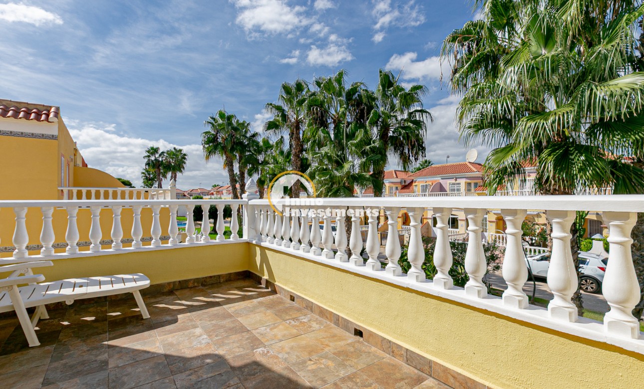 Resale - Town house - Cabo Roig - La Regia