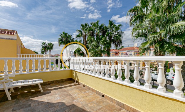 Resale - Town house - Cabo Roig - La Regia