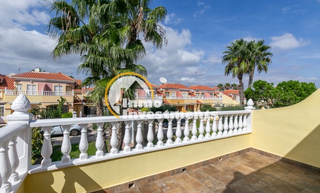 Resale - Town house - Cabo Roig - La Regia