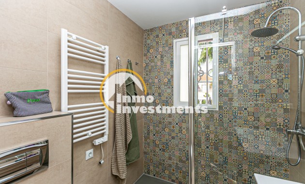 Resale - Town house - Cabo Roig - La Regia