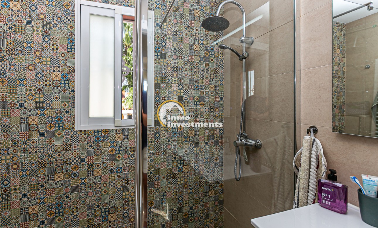 Resale - Town house - Cabo Roig - La Regia