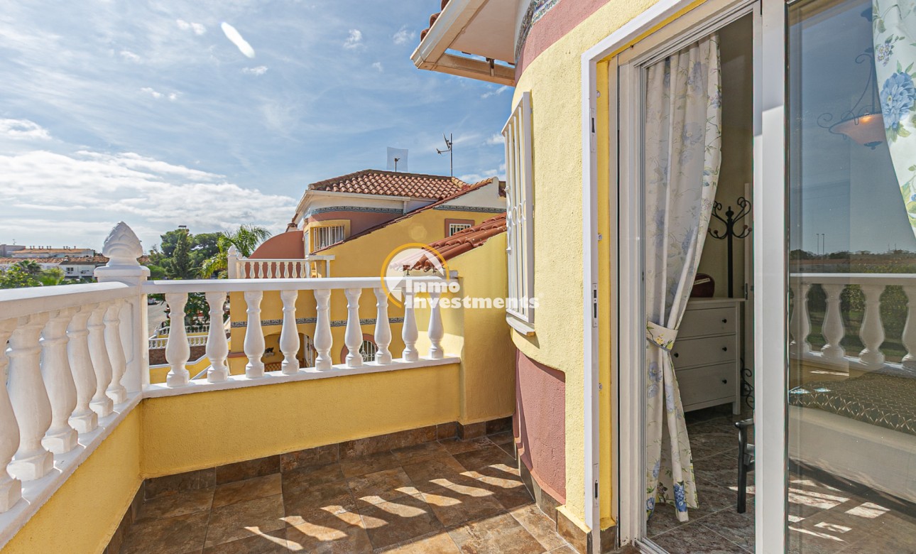 Resale - Town house - Cabo Roig - La Regia