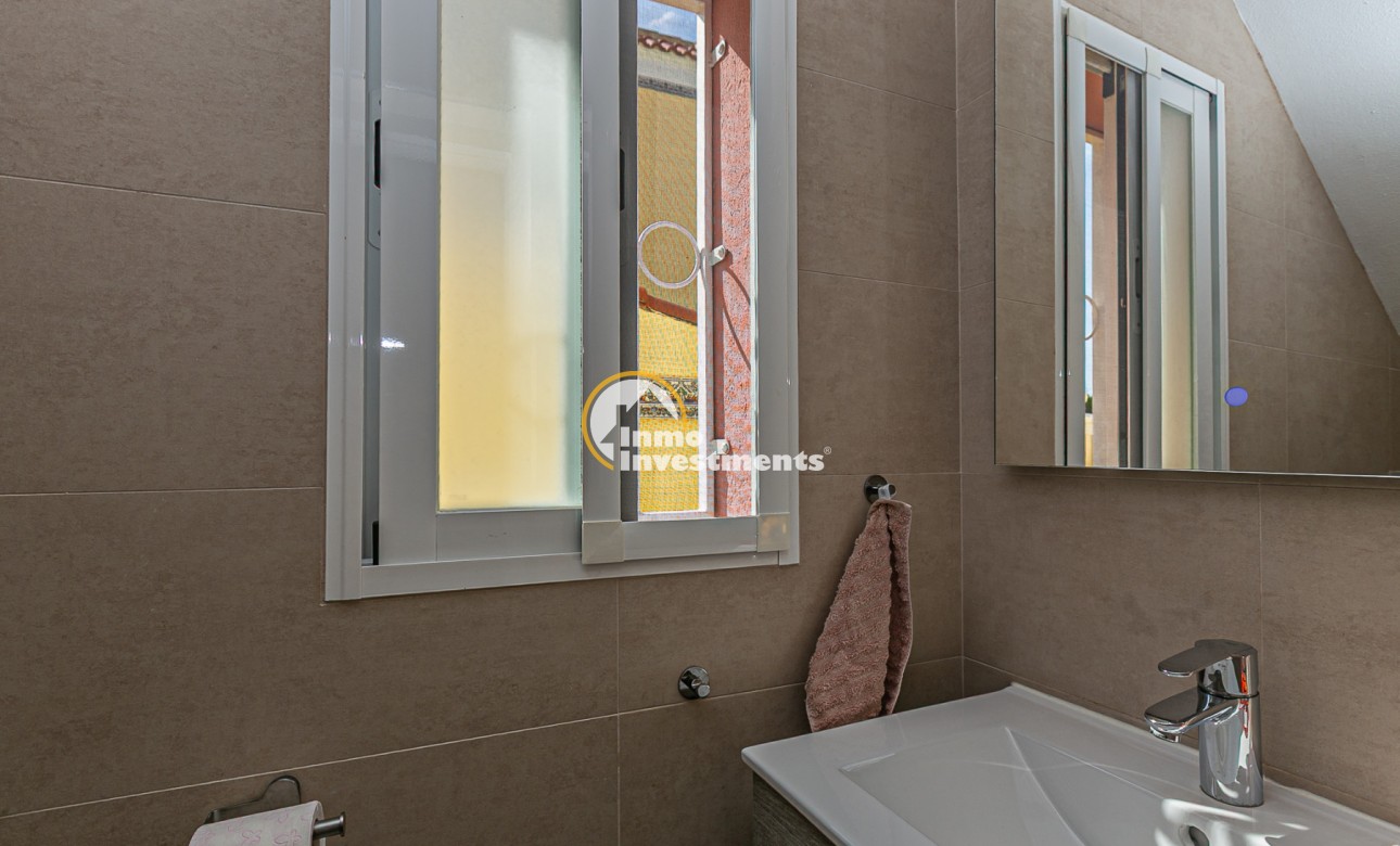 Resale - Town house - Cabo Roig - La Regia