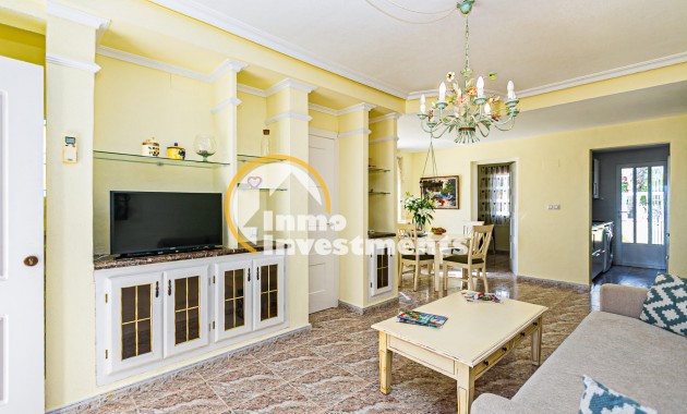 Resale - Town house - Cabo Roig - La Regia