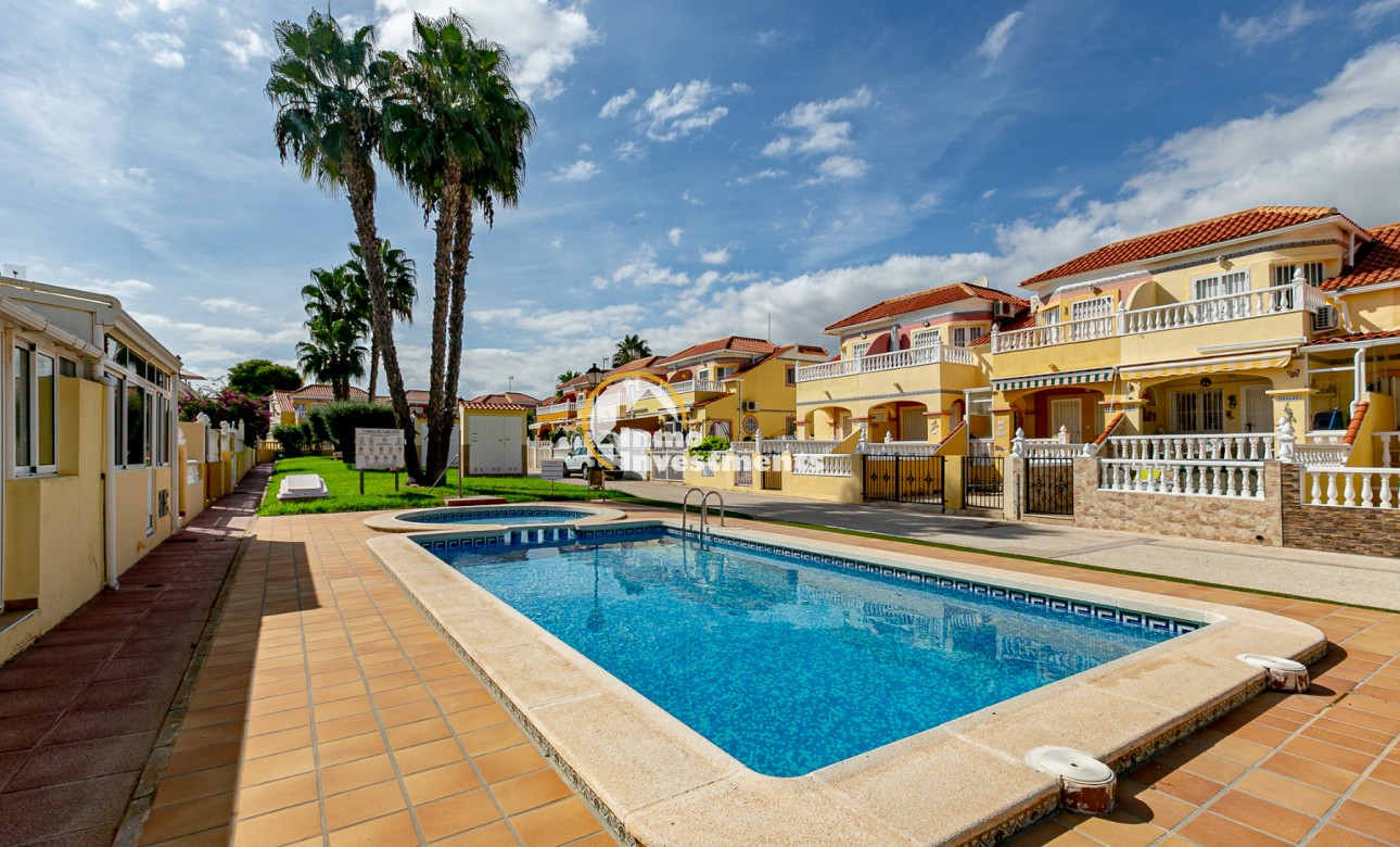 Resale - Town house - Cabo Roig - La Regia