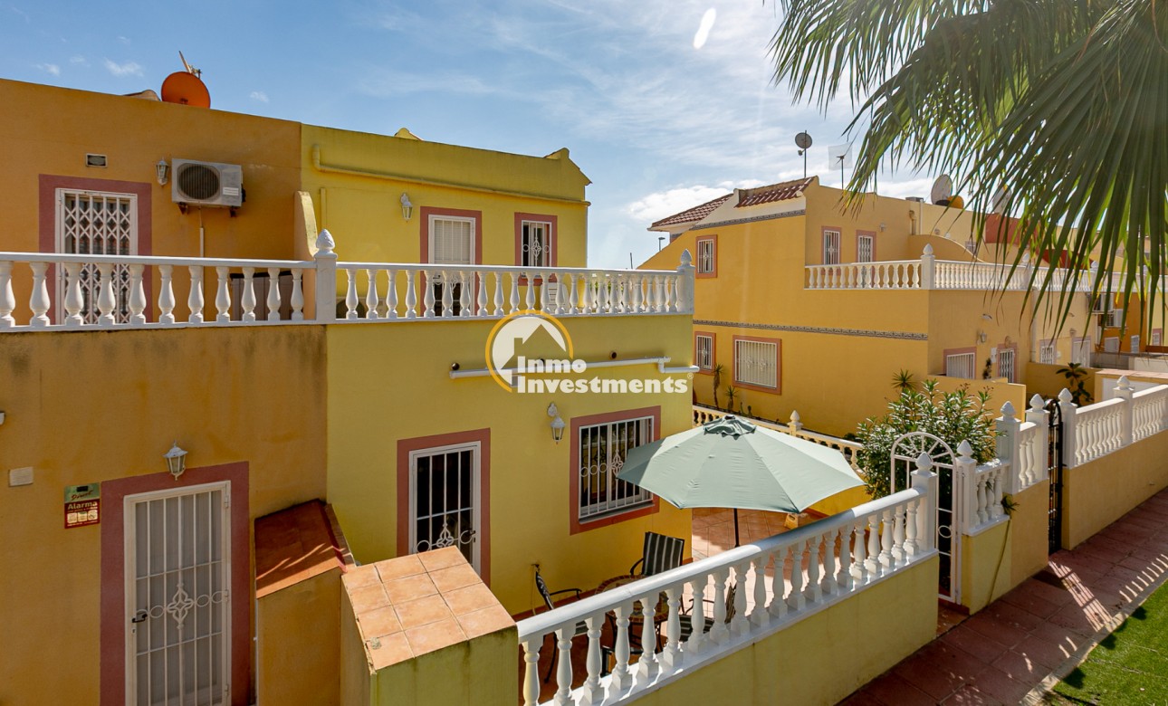 Resale - Town house - Cabo Roig - La Regia