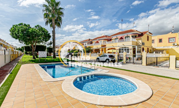 Resale - Town house - Cabo Roig - La Regia
