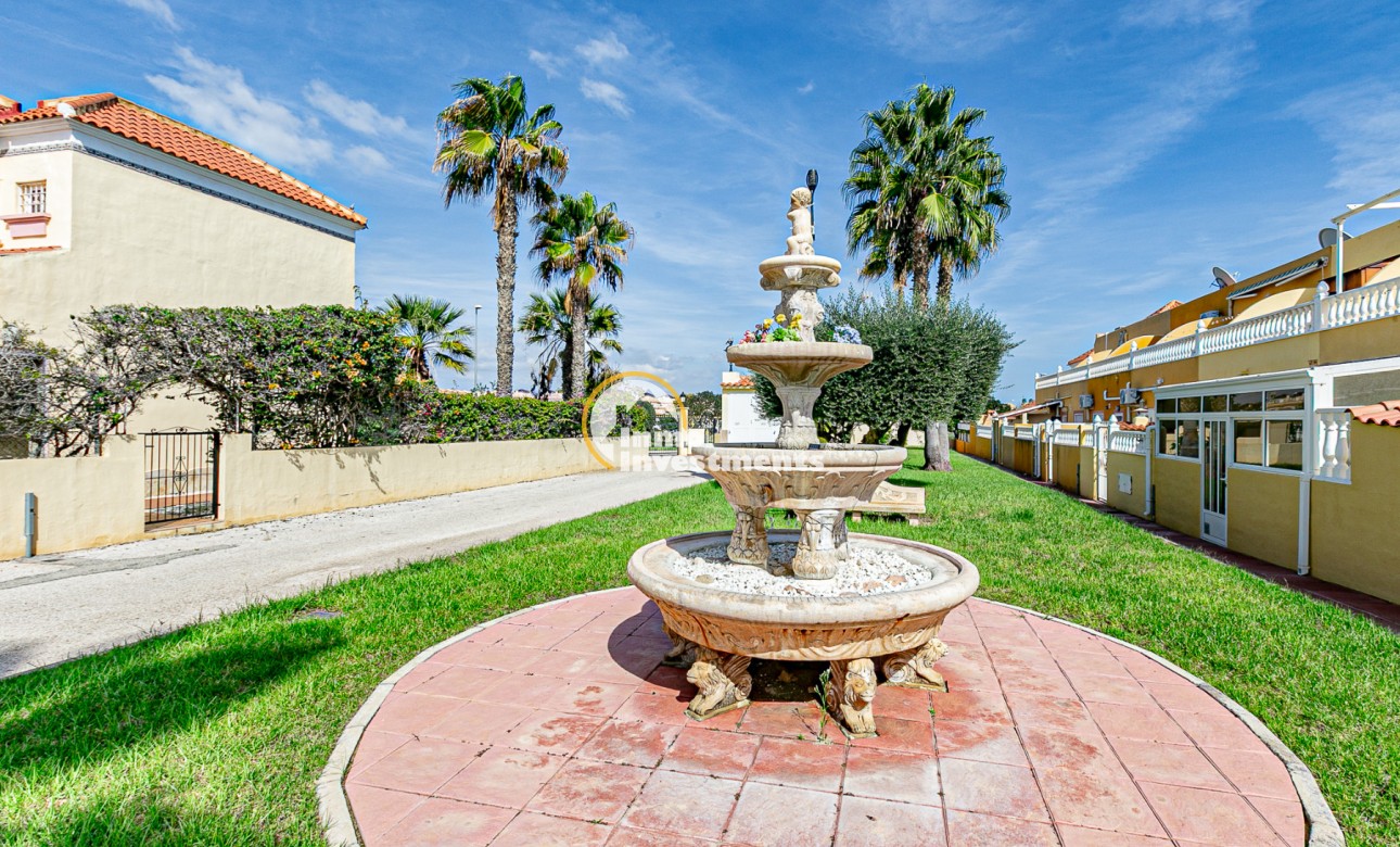 Resale - Town house - Cabo Roig - La Regia