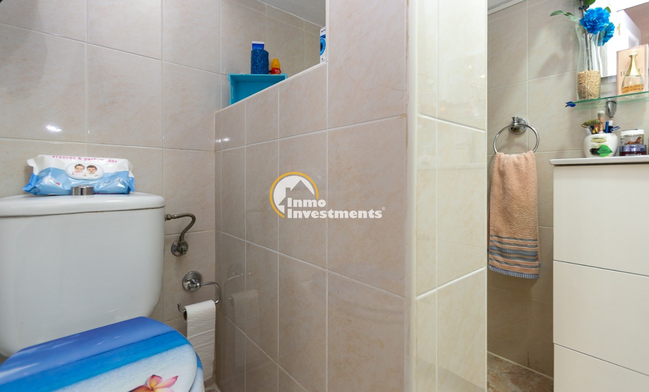 Bestaande bouw - Half vrijstaande villa - Los Altos