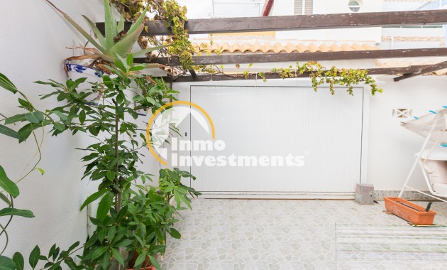 Bestaande bouw - Half vrijstaande villa - Los Altos