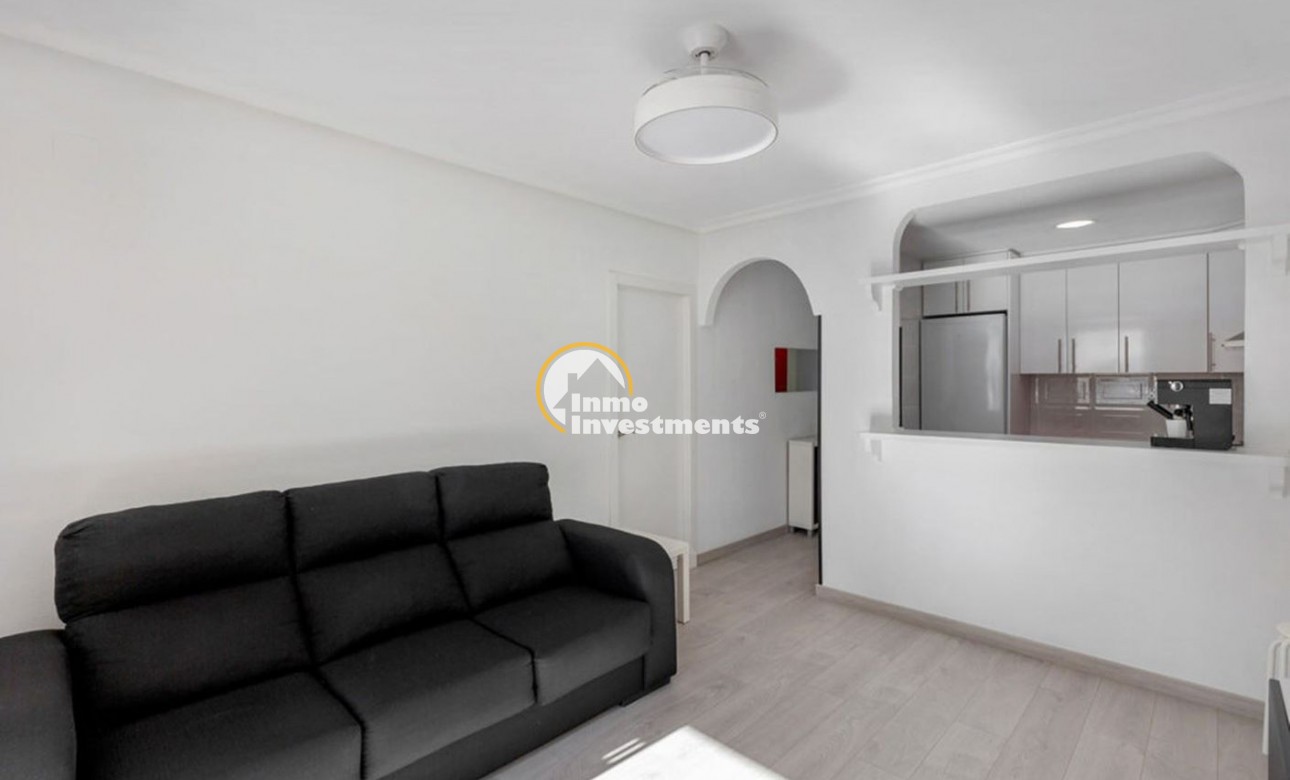 Resale - Apartment - La Mata