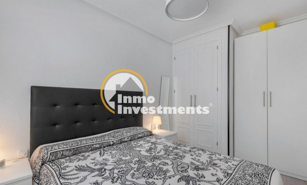 Resale - Apartment - La Mata