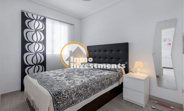 Resale - Apartment - La Mata