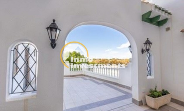 Resale - Apartment - La Mata